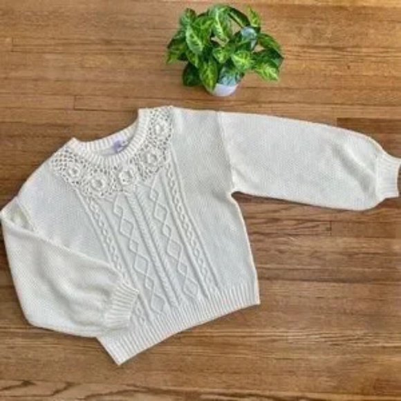 Alya Floral Crochet Cable Knit Cream Sweater Crew Neck Size M - Picture 2 of 6